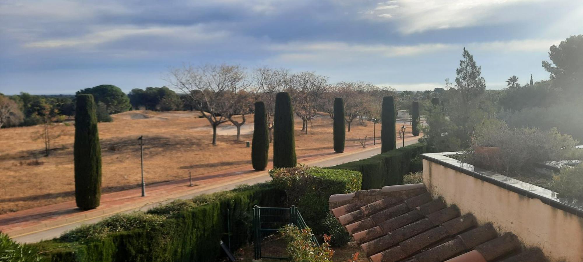 Apartamento Vistas Golf Bonmont Bonmont Terres Noves Extérieur photo